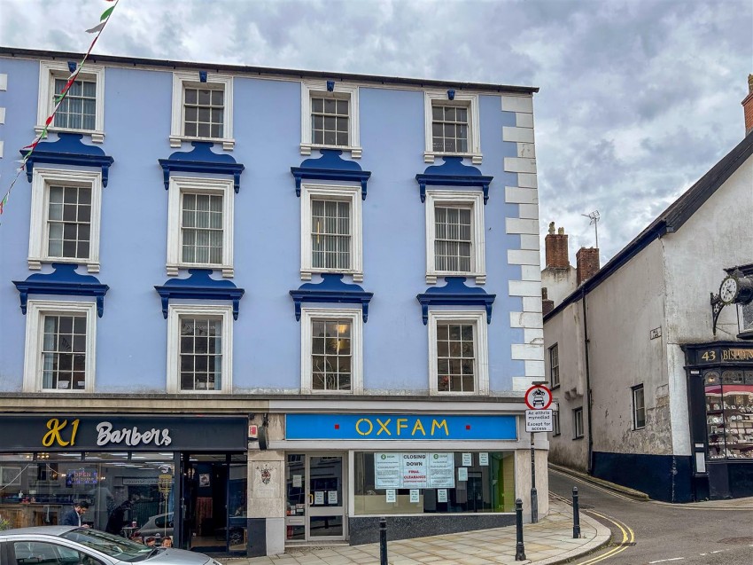 Images for 45a High Street, Haverfordwest EAID:RKLUCASAPI BID:1