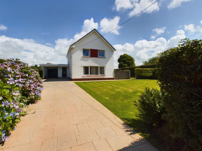 Images for 125 Pembroke Road, Haverfordwest EAID:RKLUCASAPI BID:1