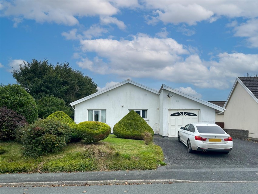 Images for 1 Lindsway Park, Haverfordwest EAID:RKLUCASAPI BID:1