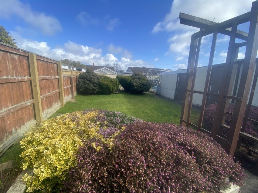 Images for 3 Greenhill Crescent, Haverfordwest EAID:RKLUCASAPI BID:1