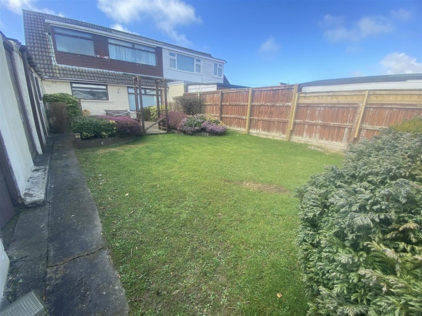 Images for 3 Greenhill Crescent, Haverfordwest EAID:RKLUCASAPI BID:1