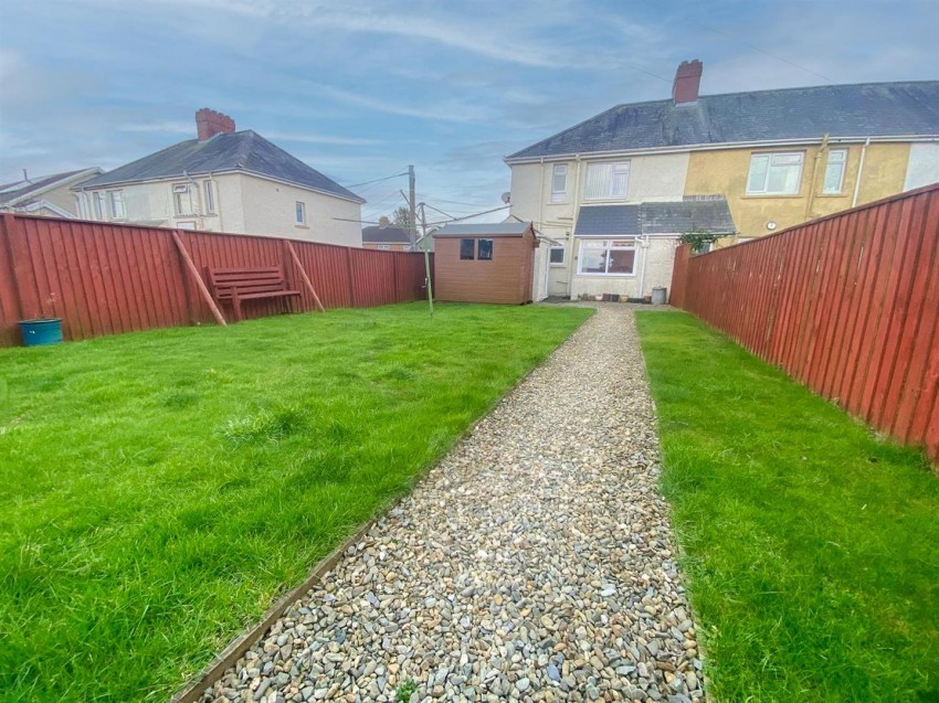 Images for 70 Portfield, Haverfordwest EAID:RKLUCASAPI BID:1